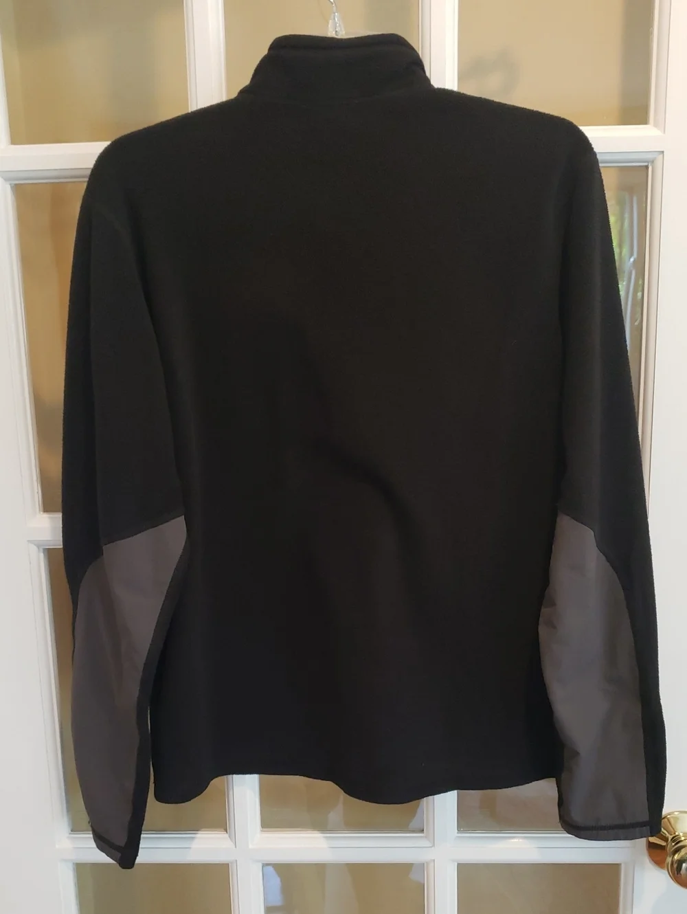 The North Face Black and Gray Fleece 1/4 Zip Sweatshirt Size: S